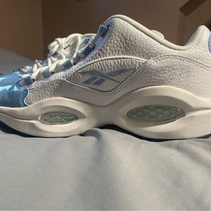 Reebok Question low Carolina Blue 8.5